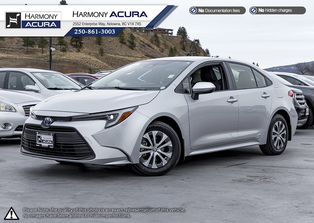 Toyota Corolla Hybrid LE AWD 2024