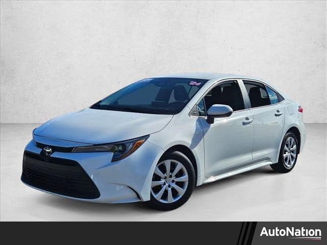 2025 Toyota Corolla LE FWD