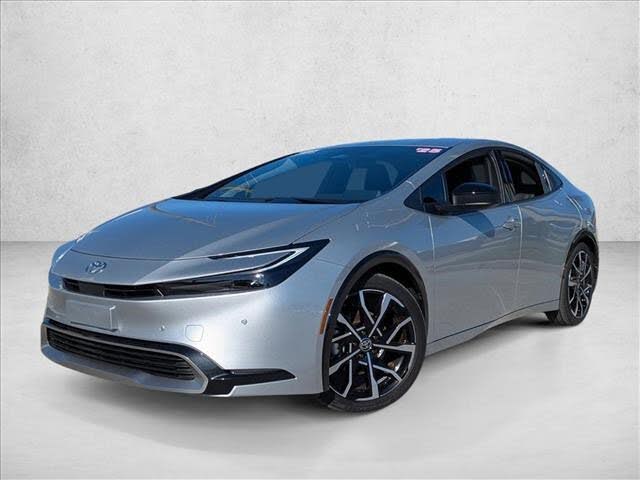 2025 Toyota Prius Plug-In Hybrid XSE FWD