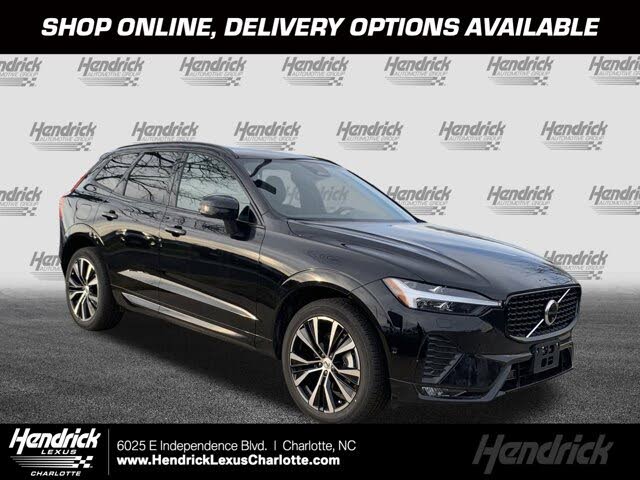 2025 Volvo XC60 B5 Plus Dark Theme AWD