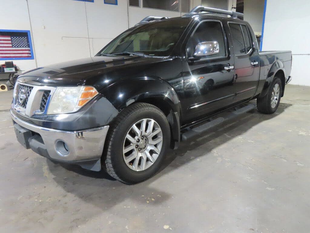 2009 Nissan Frontier LE Crew Cab 4WD