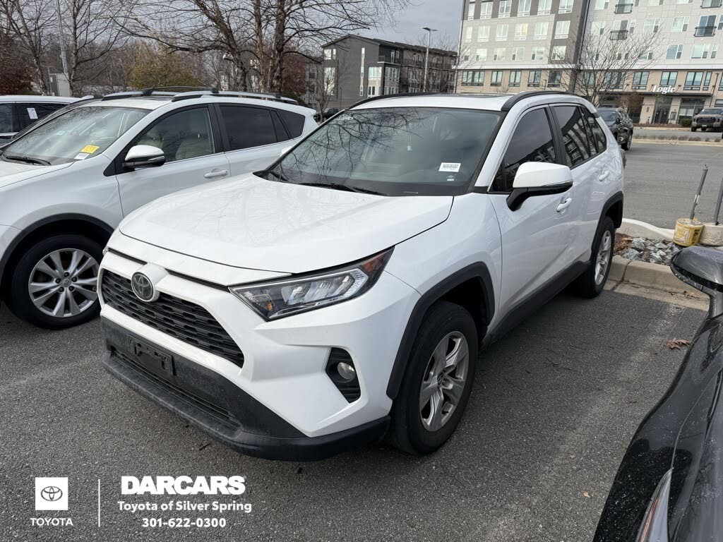 2020 Toyota RAV4 XLE AWD