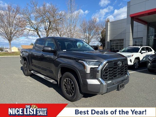 2022 Toyota Tundra SR5 CrewMax Cab 4WD