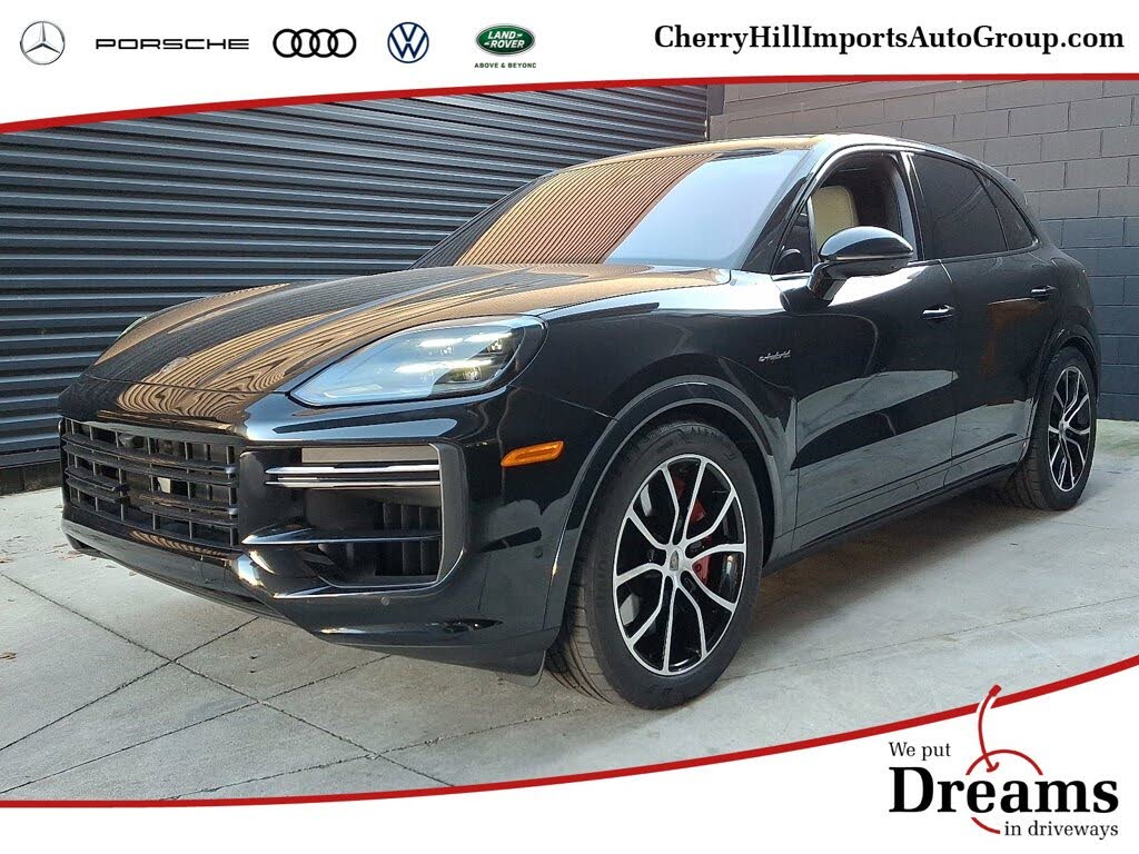2025 Porsche Cayenne Turbo GT AWD