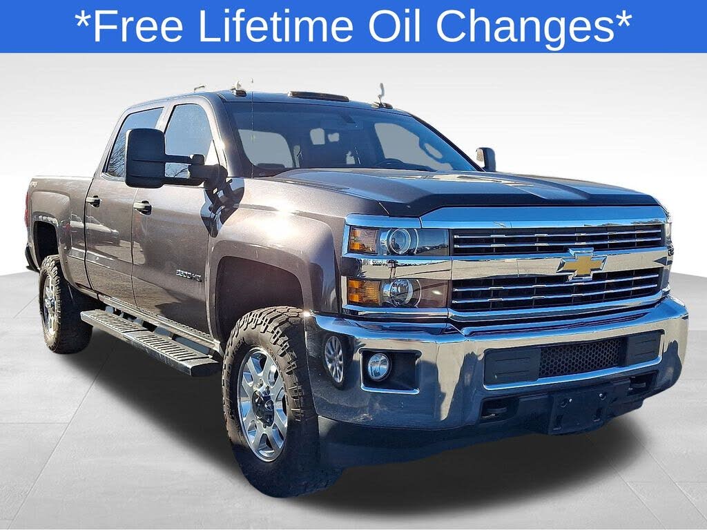 2015 Chevrolet Silverado 2500HD LT Crew Cab 4WD