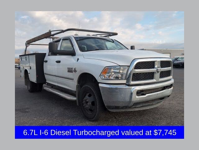 2018 RAM 3500 Chassis Tradesman Crew Cab 4WD