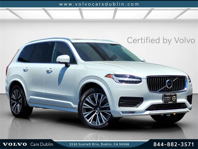 2022 Volvo XC90 T5 Momentum AWD