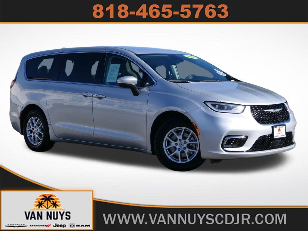2023 Chrysler Pacifica Touring L FWD