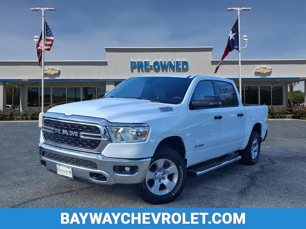 2023 RAM 1500 Big Horn Crew Cab 4WD