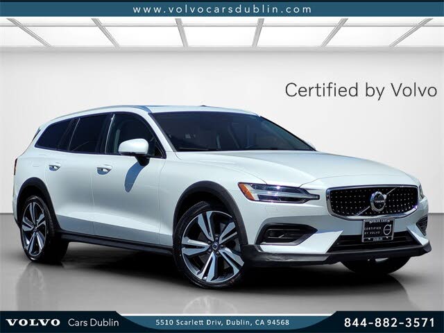 2023 Volvo V60 Cross Country B5 Plus AWD