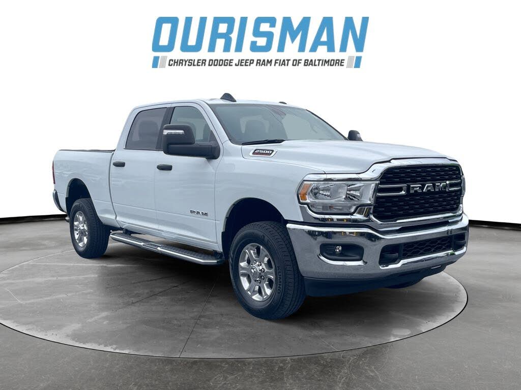 2024 RAM 2500 Big Horn Crew Cab 4WD