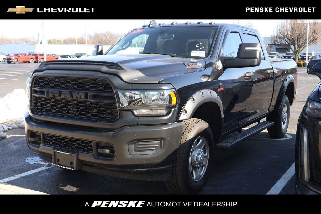 2024 RAM 3500 Tradesman Crew Cab 4WD