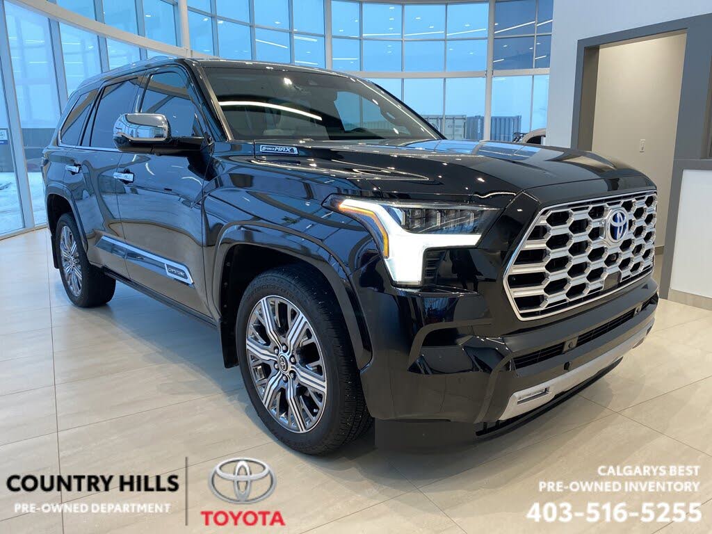 Toyota Sequoia Capstone 4WD 2024