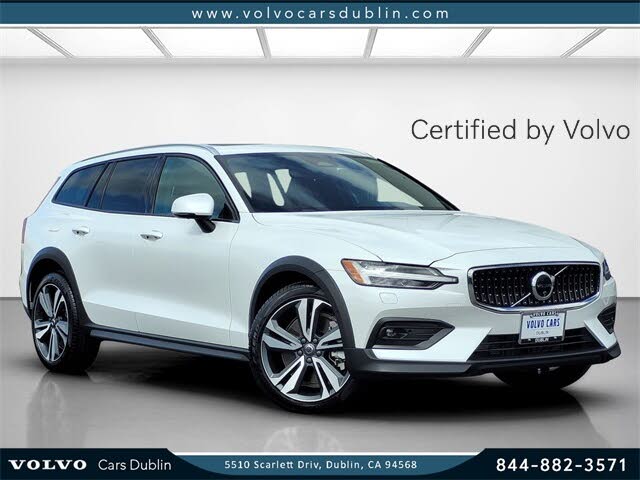 2024 Volvo V60 Cross Country B5 Plus AWD