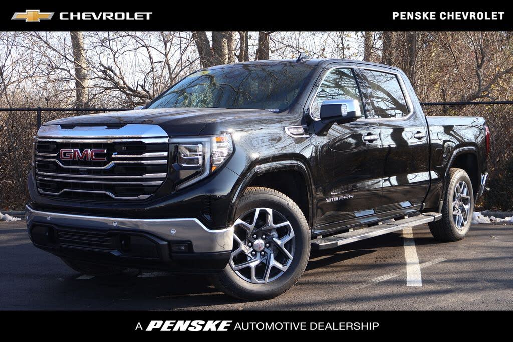 2025 GMC Sierra 1500 SLT Crew Cab 4WD