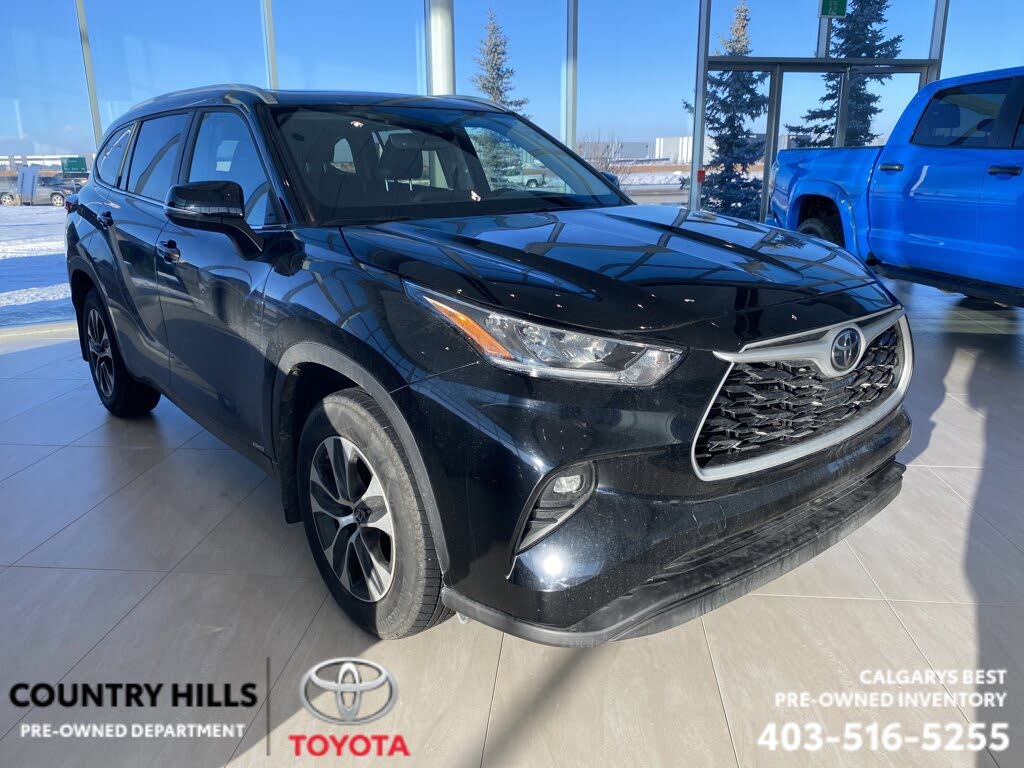 Toyota Highlander Hybrid XLE AWD 2025