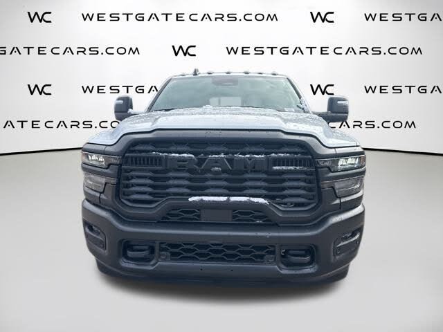 2026 RAM 3500 Tradesman Crew Cab LB DRW 4WD
