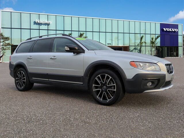 2016 Volvo XC70 T5 Classic Platinum AWD