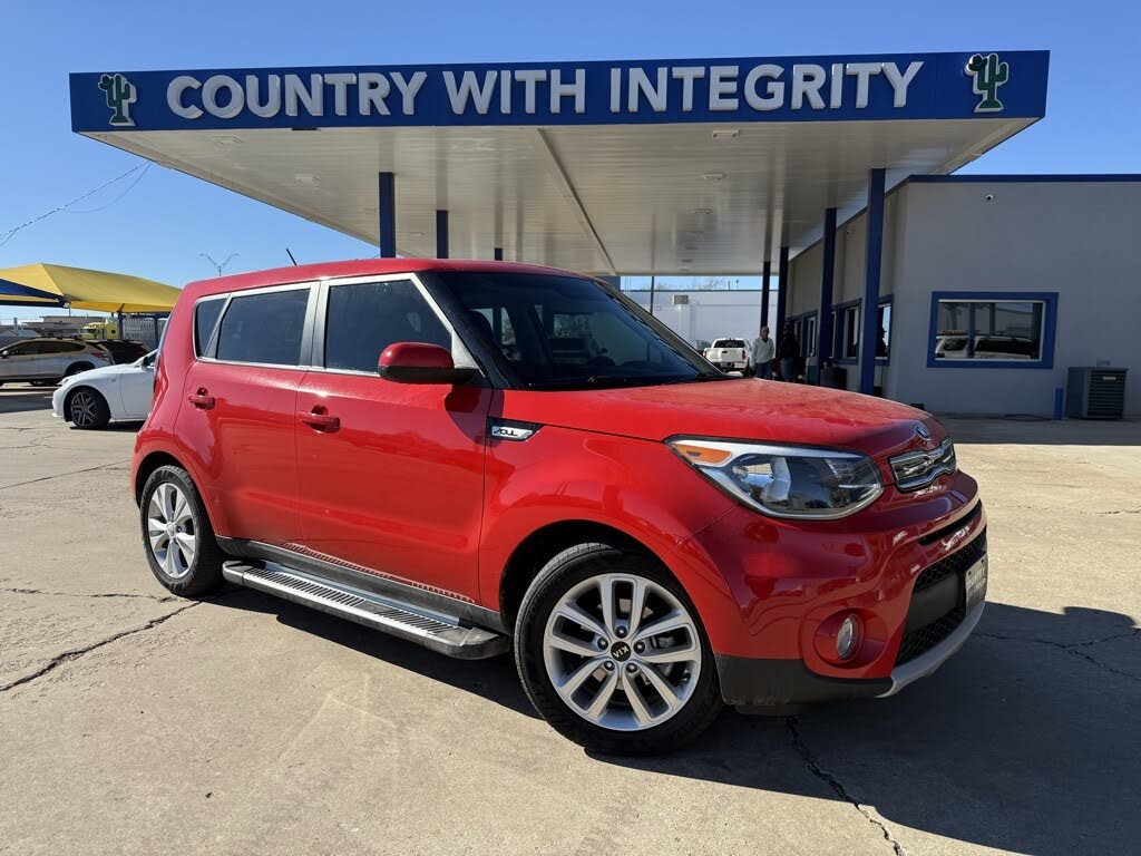 2019 Kia Soul + FWD