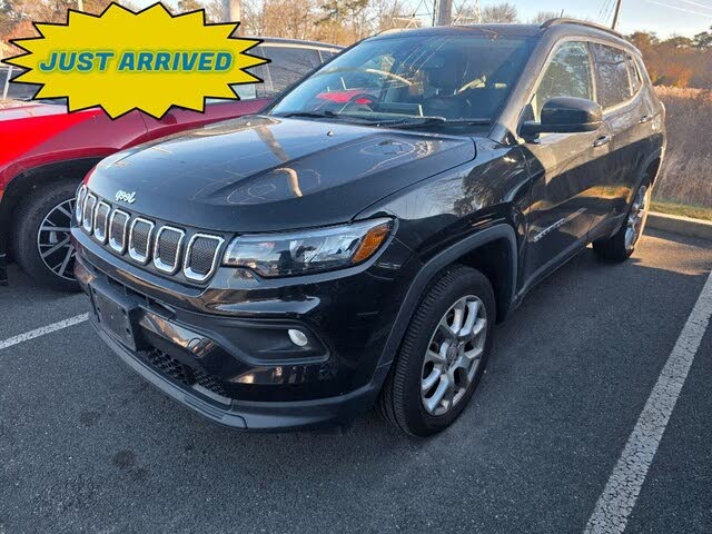 2022 Jeep Compass Latitude Lux 4WD