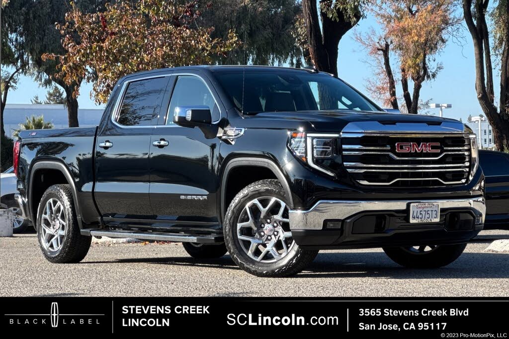 2023 GMC Sierra 1500 SLT Crew Cab 4WD