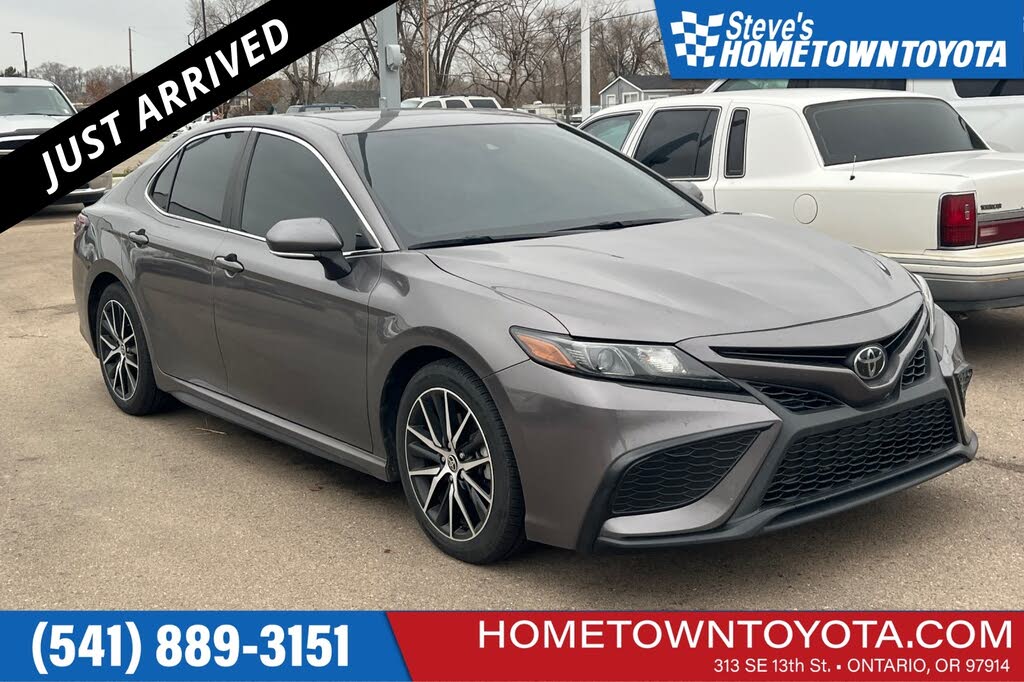 2023 Toyota Camry SE AWD