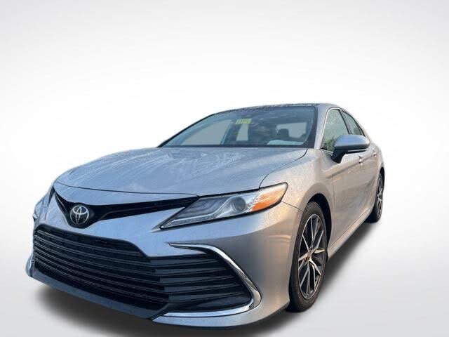 2023 Toyota Camry XLE V6 FWD