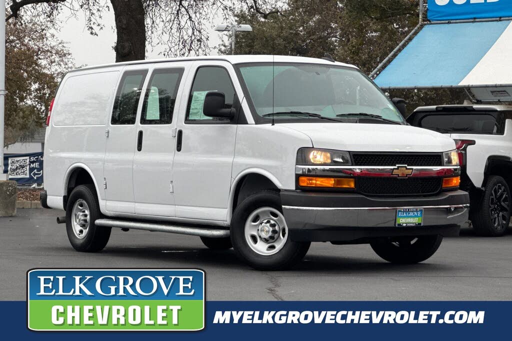 2024 Chevrolet Express Cargo 2500 RWD