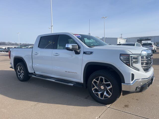 2025 GMC Sierra 1500 SLT Crew Cab 4WD