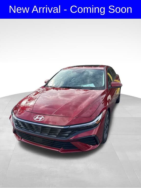 2025 Hyundai Elantra Limited FWD