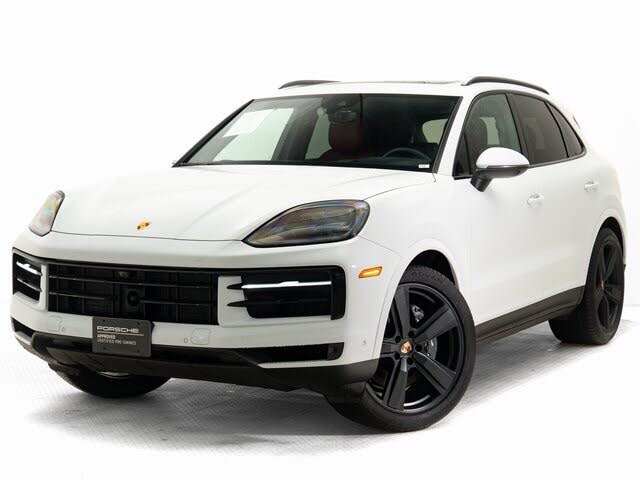 2025 Porsche Cayenne AWD
