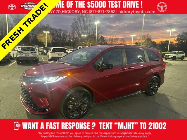 2025 Toyota Sienna XSE 7-Passenger FWD