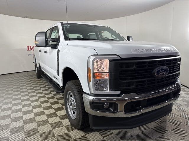 2026 Ford F-250 Super Duty XL Crew Cab 4WD