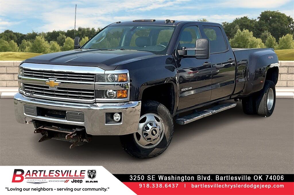 2015 Chevrolet Silverado 3500HD LT Crew Cab 4WD