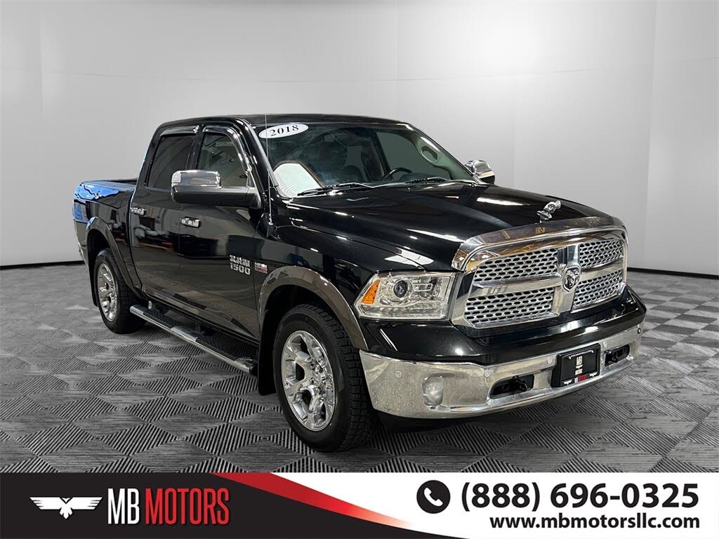2018 RAM 1500 Laramie Crew Cab 4WD