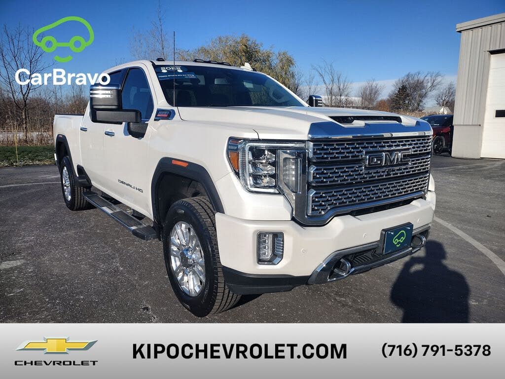 2022 GMC Sierra 2500HD Denali Crew Cab 4WD