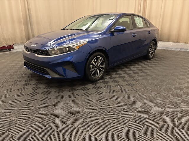 2022 Kia Forte LXS FWD