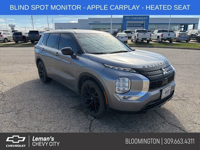 2022 Mitsubishi Outlander SE FWD