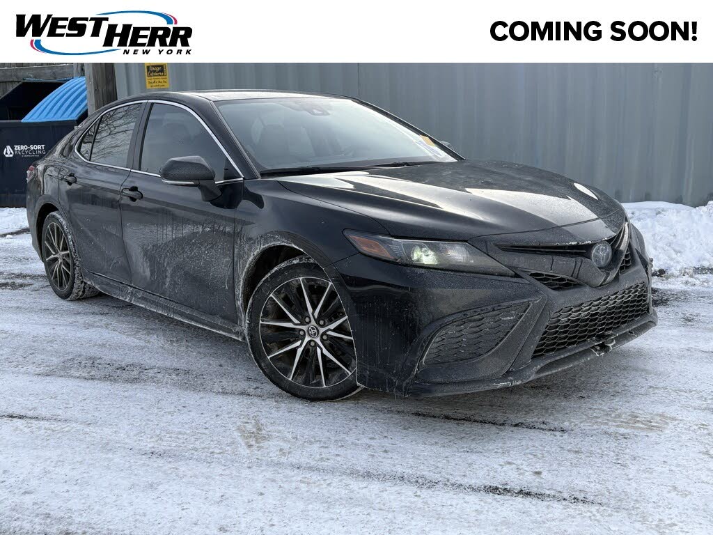 2022 Toyota Camry Hybrid SE FWD
