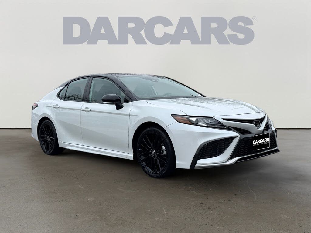 2023 Toyota Camry XSE FWD