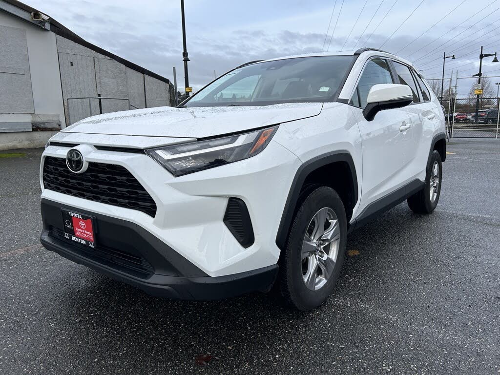 2023 Toyota RAV4 XLE AWD