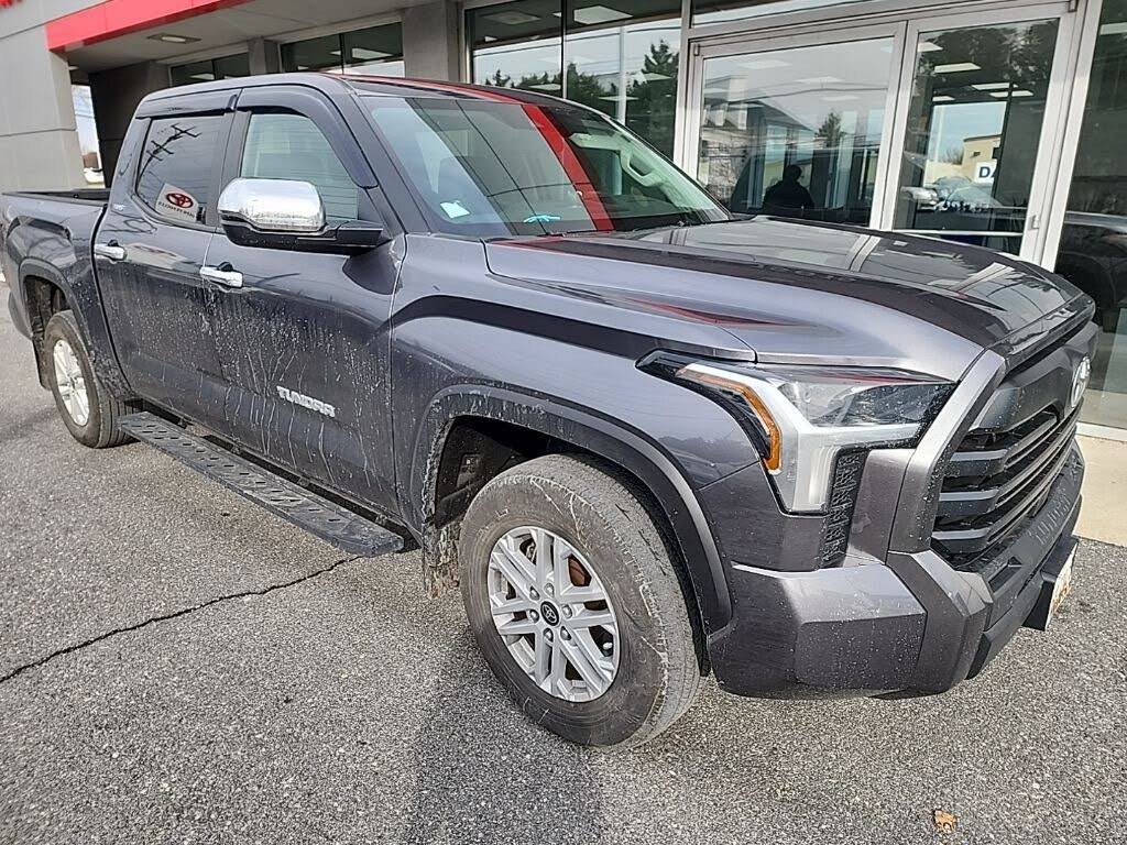 2024 Toyota Tundra SR5 CrewMax Cab 4WD