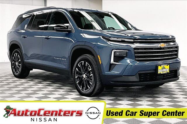 2025 Chevrolet Traverse LT FWD