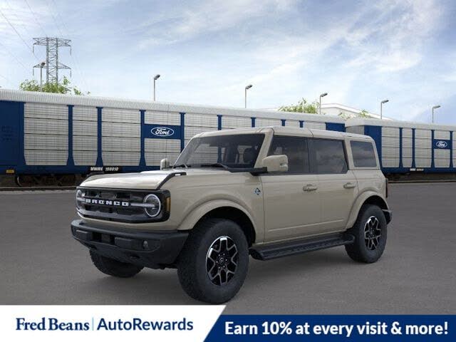 2025 Ford Bronco Outer Banks 4-Door 4WD