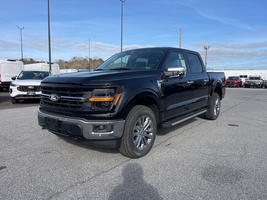 2025 Ford F-150 XLT SuperCrew 4WD