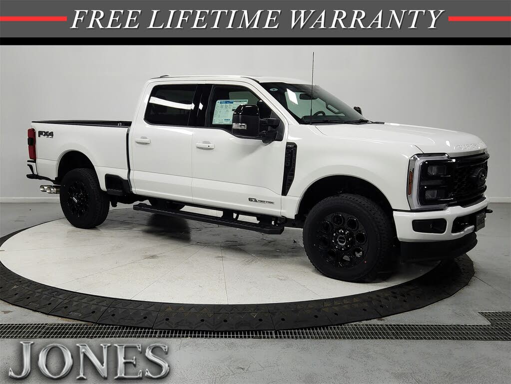 2025 Ford F-250 Super Duty Lariat Crew Cab 4WD