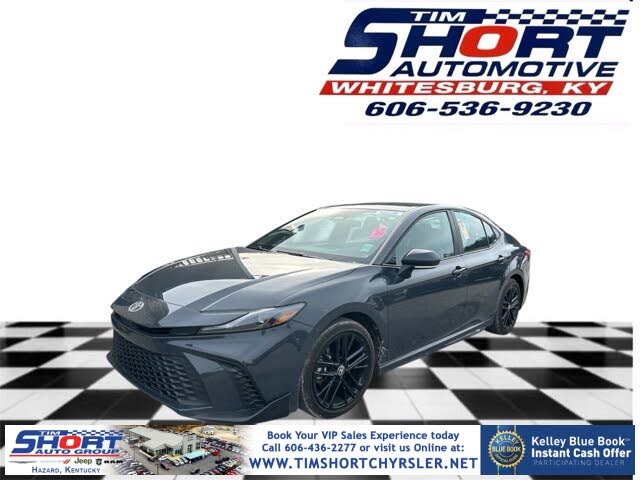 2025 Toyota Camry SE FWD