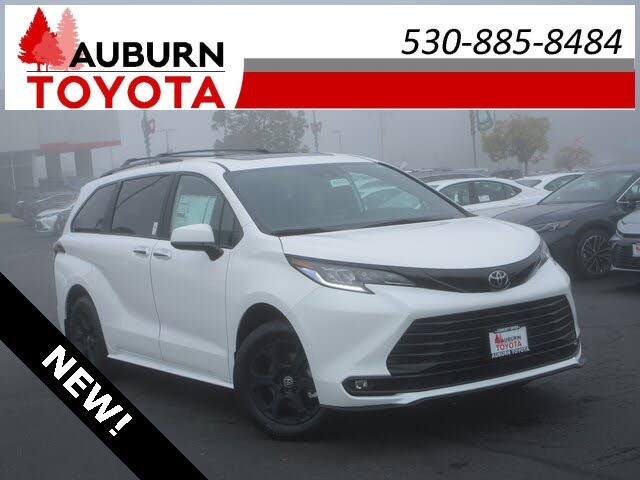 2026 Toyota Sienna Woodland Edition 7-Passenger AWD