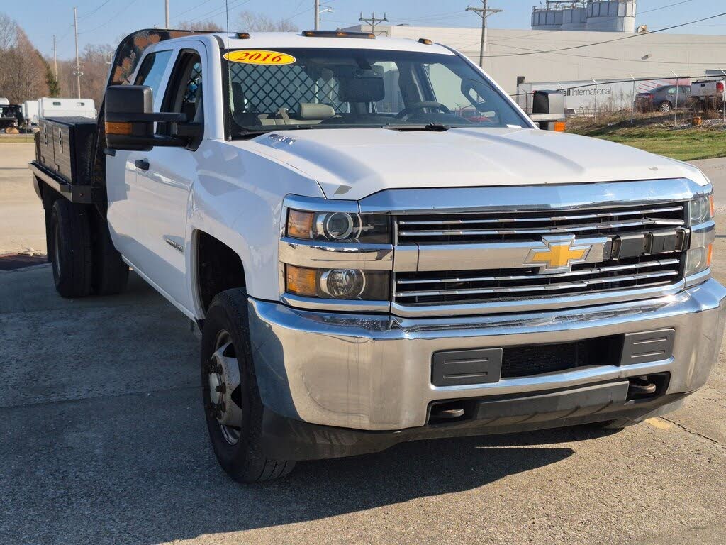 2016 Chevrolet Silverado 3500HD Work Truck Crew Cab LB DRW 4WD
