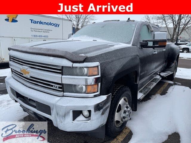2016 Chevrolet Silverado 3500HD LTZ Crew Cab 4WD